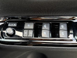 【 内装インテリア 】現車の確認はお電話で在庫のご確認の上、是非ご来店くださいませ!ご来店の難しい方は店舗スタッフがお電話やメールで詳細をお答えさせて頂きます。