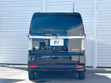 安心の最長10年・走行無制限保証(有償)をご用意。保証内容も充実はもちろん、無料点検&オイル交換や、年中無休の全国・24時間ロードサービスも付帯されておりますのでご安心下さい。