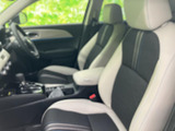 運転しやすい視界と操作性の高いインターフェース。ドライバーの集中をサポートする、快適な運転環境です。長時間の運転でも疲れにくい設計です。