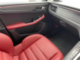 ◆LIBERALAは、輸入車選びの新たなスタイルを提案するインポート・セレクト・ブランドです。オーナー様となる方がクルマから直接感じる感性を第一にした、最良の一台との出会いをコーディネートいたします。