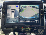 上から見たような画像で車庫入れなどに便利なアラウンドビューモニター