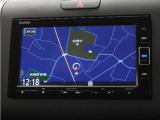 純正スタンダードインターナビ(VXM-224VFi)&バックカメラが装備されているので、普段の使い勝手もロングドライブも快適です。