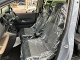 支払総額や諸費用が明瞭に提示されているため、予算に合わせた車選びがスムーズです。格安のコミコミ車両から高年式の状態の良い車両まで、コストパフォーマンスに優れたラインナップが魅力です。