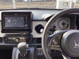 ホンダ純正ディスプレイオーディオ搭載です。ドライブのお供に。