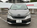 車の操作は分からないという方いらっしゃいませんか?そんな方でも安心して下さい!とっても簡単に操作、運転出来ますので幅広い層のお客様から大人気の一台です!