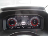 メーター内のカラーデイスプレイには運転をサポートする情報を表示します。
