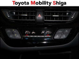 お好み温度に設定すると自動で調整してくれるオ-トエアコン装着車です。