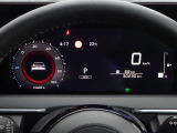 【メーターパネル】素早く車の情報が読み取れる、視認性に優れたシンプルなデザインのメーターパネルです。