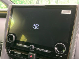 【大画面ナビ】人気の大型14インチナビを装備。存在感のある大画面はインパクト大!ナビ利用時のマップ表示は見やすく、テレビやDVDは臨場感がアップ!いつものドライブがグッと楽しくなります♪