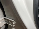 キズ凹み等現状ですがお求めやすくなっております。リーズナブル価格のアウトレット車です!