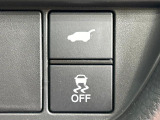 【パワーバックドア】スマートキーや運転席のボタンを押すだけでリアゲートが自動で開閉します!荷物を持っている時や、高い位置にあるバックドアを閉める際に便利な機能です♪