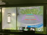 停車中にテレビや動画を楽しめるので、待ち時間も有効活用できます。長距離ドライブのお供にも最適です。家族での映像共有も可能です。