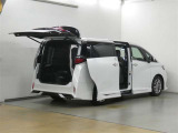 お客様のお車探しを一生懸命お手伝いさせて頂きます!ご要望、ご不明な点・ご質問がございましたら、どうぞお気軽にお問い合わせ下さい!
