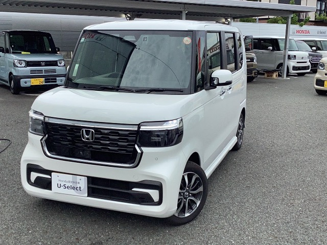 ホンダ N-BOXカスタム 