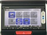 CDやSDカード、USBなど、お好みの音楽を様々な方法で楽しめます。高音質で心地よいサウンドを車内で体感してください。