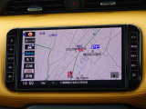 【ナビ】メモリーナビ(MM321D-L)付きです。目的地を設定すれば初めての場所でも簡単に行くことができます。もちろん音楽だって聴けちゃいます♪