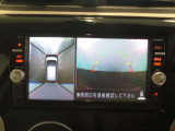 上から見下ろしているような映像で駐車をサポートするアラウンドビューモニターと、安心のバックモニター付き!ナビの画面にカメラ映像がしっかり表示されるので、駐車が苦手な方でも安心して車庫入れができますよ♪