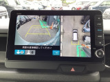 カメラで映した周囲の映像をナビゲーション画面に表示し、ドライバーの死角を減らすことで運転負荷を軽減するマルチビューカメラシステム装備です!