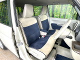 運転席シート廻りは使用感も少なく、良好な状態となっています。丁寧に使われていたことがよくわかりますね。