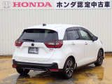 ◆リアは【プライバシーガラス】となっております。プライバシーの確保と見た目の良さはもちろんの事、太陽光を防ぐのでエアコンの効きも良くなります。エアコンの効きが良くなるので、燃費の向上にもつながります。