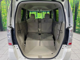 普段のお買い物や通勤、送迎等に十分な荷室スペースを確保しております。セカンドシートを倒すと、大きな荷物の積載も可能です♪