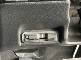 ETC車載機が付いてます。ETCが使用可能な道路通行料はキャッシュレスでスマートに走行できます。