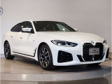 BMW認定中古車は第三者品質評価制度も採用しております。AIS方式による車両品質評価制度も導入し公平な車両コンデション評価を行うことにより車両品質の透明性を高めると同時に更なる信頼と安心をお届けします
