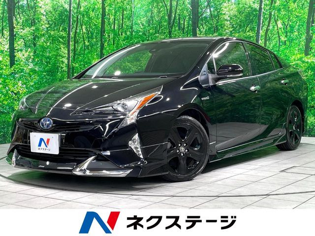 トヨタ プリウス 