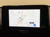 【8インチディスプレイオーディオ】各種オーディオ機能とスマホ連携機能を搭載。コネクティッドナビ対応。車載ナビ機能も搭載。機能の詳細につきましては、展示店舗までお尋ねください。
