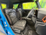 ドライバーによって運転しやすいポジションは異なり、あの車はどうなのか不安なこともありますよね。気になるお車は店頭で乗り込んでご確認いただけます♪