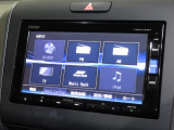 ナビゲーションは純正メモリーナビ(VXM-175VFi)を装着しております。AM、FM、CD、DVD再生、Bluetooth、音楽録音再生、フルセグTVがご使用いただけます。