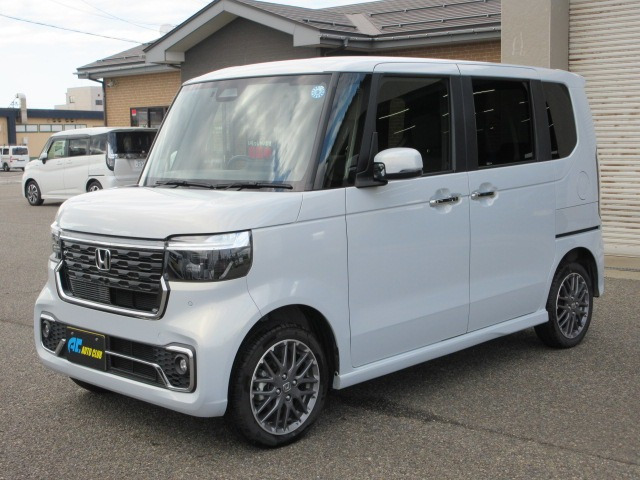 ホンダ N-BOXカスタム 