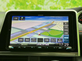 運転をサポートする地図画面。目的地への道案内で、スムーズな移動をサポート。カーナビゲーションで快適なドライブを。