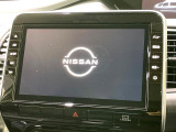 【大画面ナビ】人気の大型10インチナビを装備。存在感のある大画面はインパクト大!ナビ利用時のマップ表示は見やすく、テレビやDVDは臨場感がアップ!いつものドライブがグッと楽しくなります♪