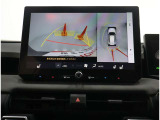 パノラミックビューモニター装備!バックビュー/車両に取り付けたフロント、サイド、バックカメラの映像を合成して画面上に表示させることで、バックするときにはアシストラインし、車庫入れや縦列駐車をサポート。