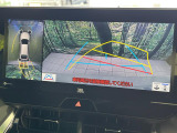 【パノラミックビューモニター】専用のカメラにより、上から見下ろしたような視点で360度クルマの周囲を確認することができます☆死角部分も確認しやすく、狭い場所での切り返しや駐車もスムーズに行えます。