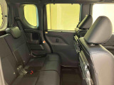 新車・中古車・サービス工場一体型店舗です。中古車はもちろん、ダイハツの新車も販売しておりますので是非一度ご来店下さい!