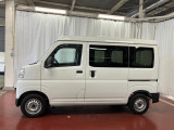 【スマートアシスト搭載車】 衝突回避支援ブレーキ機能(対車両・歩行者)、衝突警報機能(対車両・対歩行者)、誤発信抑制制御機能などの機能で安全な運転をサポートします。