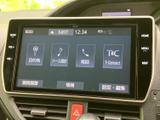 ナビゲーションシステムとオーディオが一体化し、快適なドライブをサポートします。車内時間をより一層楽しめ、操作も簡単です。