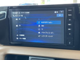 多彩なオーディオソースに対応し、上質なサウンドを楽しめます。長距離ドライブも飽きさせない、充実したエンターテインメント機能です。
