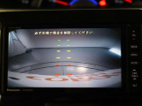 バックモニターで、後方を確認しながら安心して駐車することができます。運転初心者も熟練者も必須の機能ですよ!