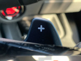 ■パドルシフト■ステアリングから手を離さずに、簡単にシフトチェンジ。マニュアル車感覚のシフトチェンジが愉しめます。自分の手で操縦している感が増して運転を愉しく出来る装備です!