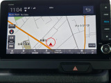 9インチ純正メモリーナビ(LXU-242NBi)を装着しています。目的地設定やルート案内もスムーズに行えます。