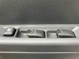 ■運転席側の窓操作ボタンです!