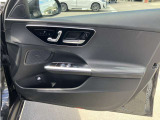 お気軽にお問い合わせください。Tel:075-325-0440 Mobile:070-2313-8676  中古車担当:時女まで