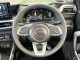 【純正革巻きステアリング】上質な革を使用することで、手にしっかり馴染みとても運転しやすいハンドルです♪