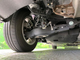 お車を安心してお乗りいただく為には、足回りの定期点検が欠かせません。サービスサポート(有償保証)では無料点検もご提供しており、安心のカーライフをお過ごしいただけるサポート体制が整っています。