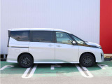 『サイドシルエット』運転席側写真になります。