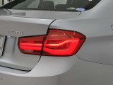 BMW伝統のL字型テールライト