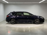 その他にも各種保険、お車の買取(T-UP)、JAF、TSカード、携帯電話などの取扱いをしております。詳しくはスタッフにお尋ねください。